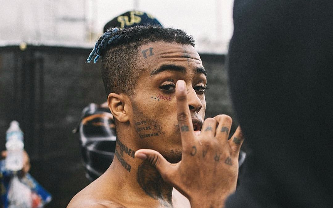 采访│音乐工作者听到xxxtentacion是什么反应?_哔哩哔哩_bilibili