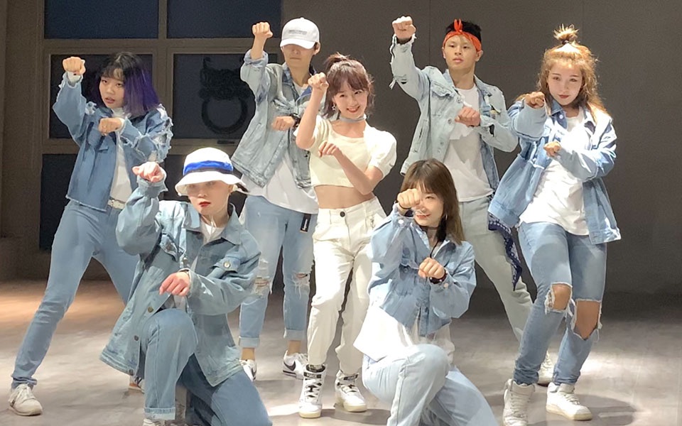 【觉醒东方李子璇】《豆你玩》,《hero》舞蹈练习室版拍摄花絮