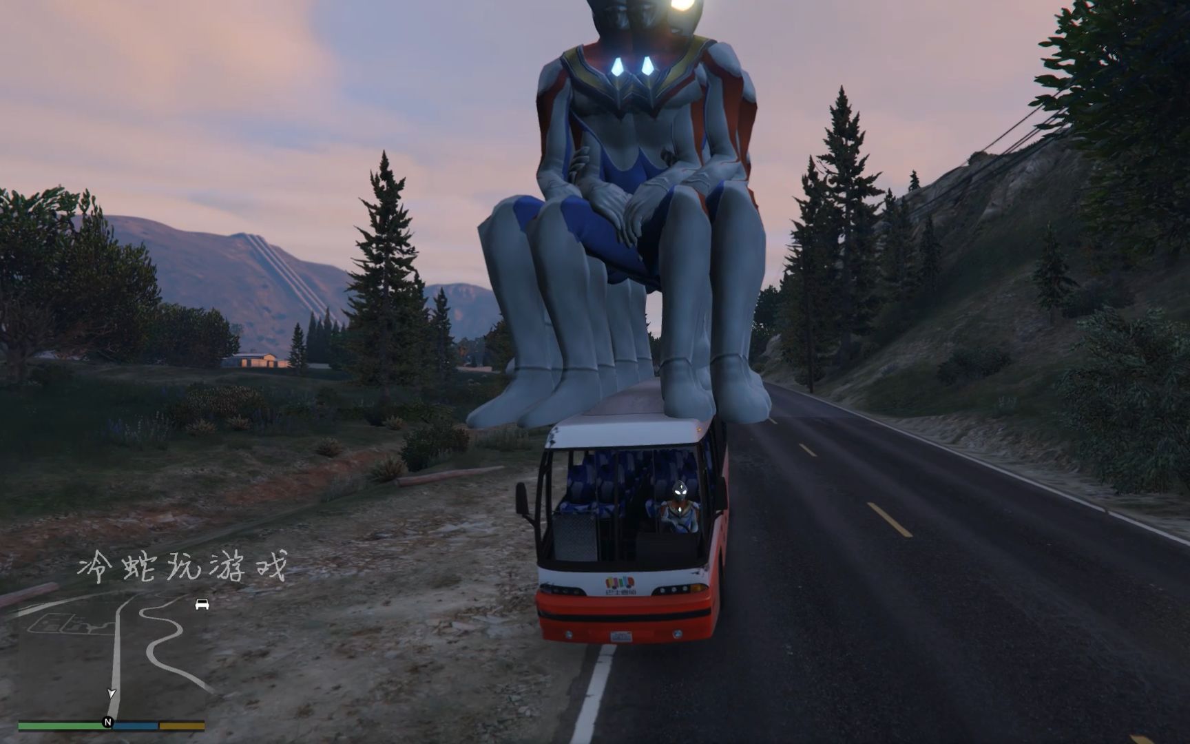 戴拿奥特曼开着巴士带着大哥们去旅游