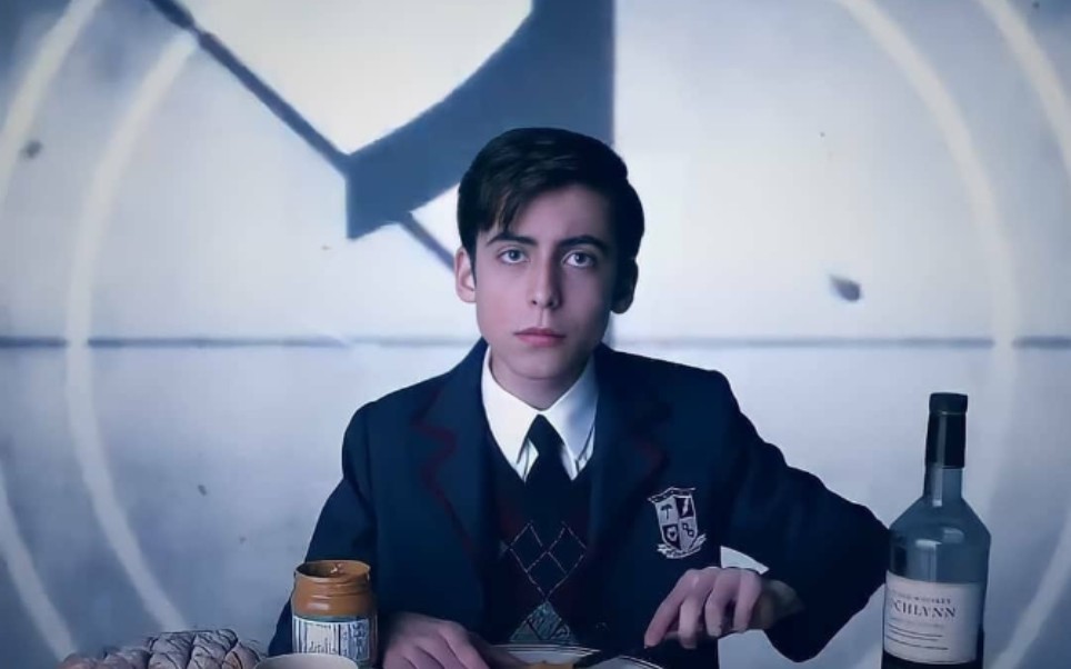 《伞学院》五号,名场面