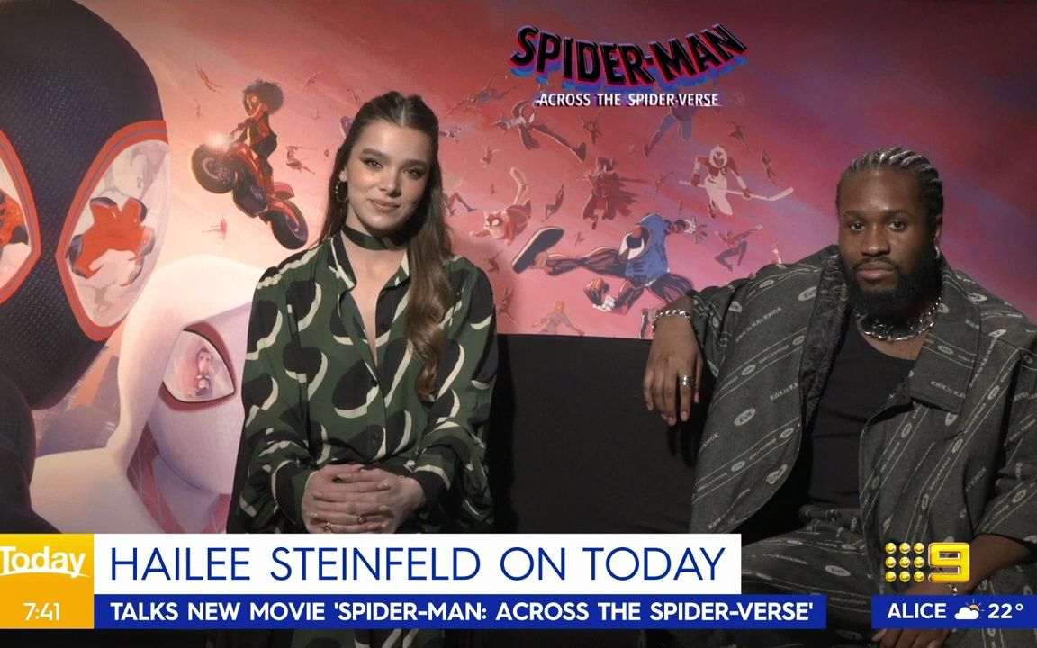 【海莉ⷮŠ斯坦菲尔德】Hailee Steinfeld talks new movie SpiderMan: Across the SpiderVerse哔哩哔哩bilibili