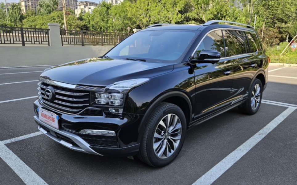 2017年9月传祺gs8 320t两驱豪华智联七座上集静态介绍