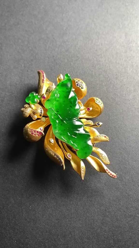 蝴蝶仙子,翡翠镶嵌珠宝!