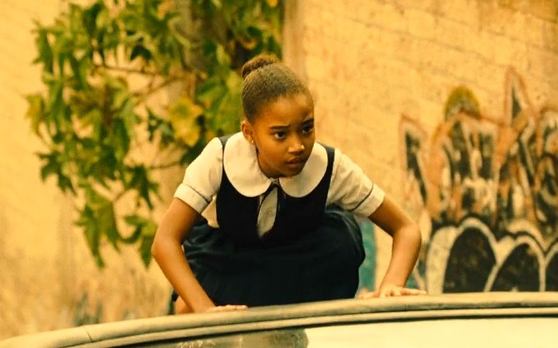 六分钟看完小女孩帅气跑酷死里逃生的犯罪片《致命黑兰》