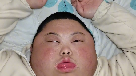 小鸭哥小风儿轻轻的吹