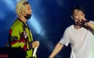 Download Video: MOBB宋旻浩XBOBBY HIPHOPPLAYA公演 久违的合体炸场子来了