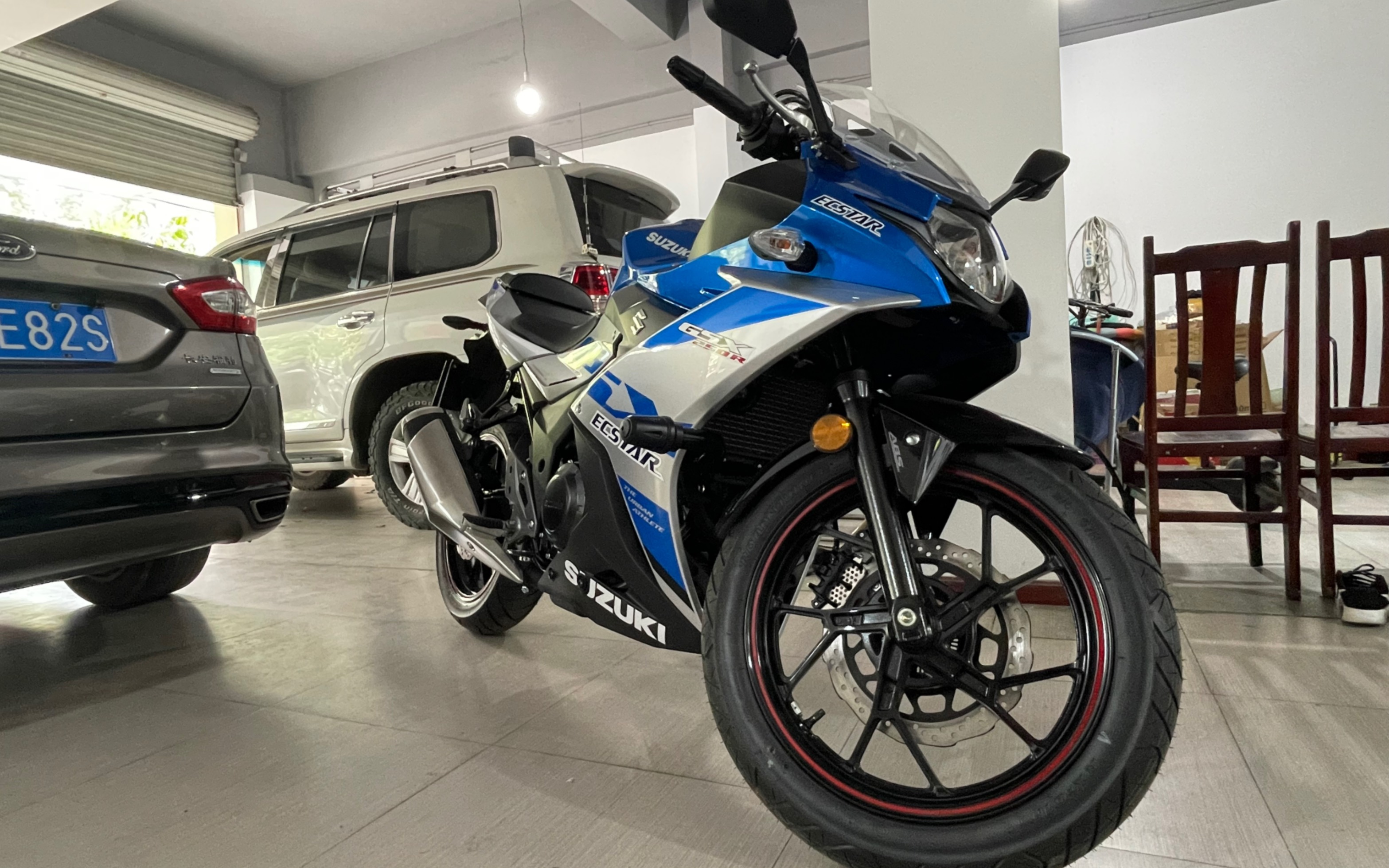 听说只要你发gxs250我就投币铃木摩托22款gxs250ra百年纪念款提车分享