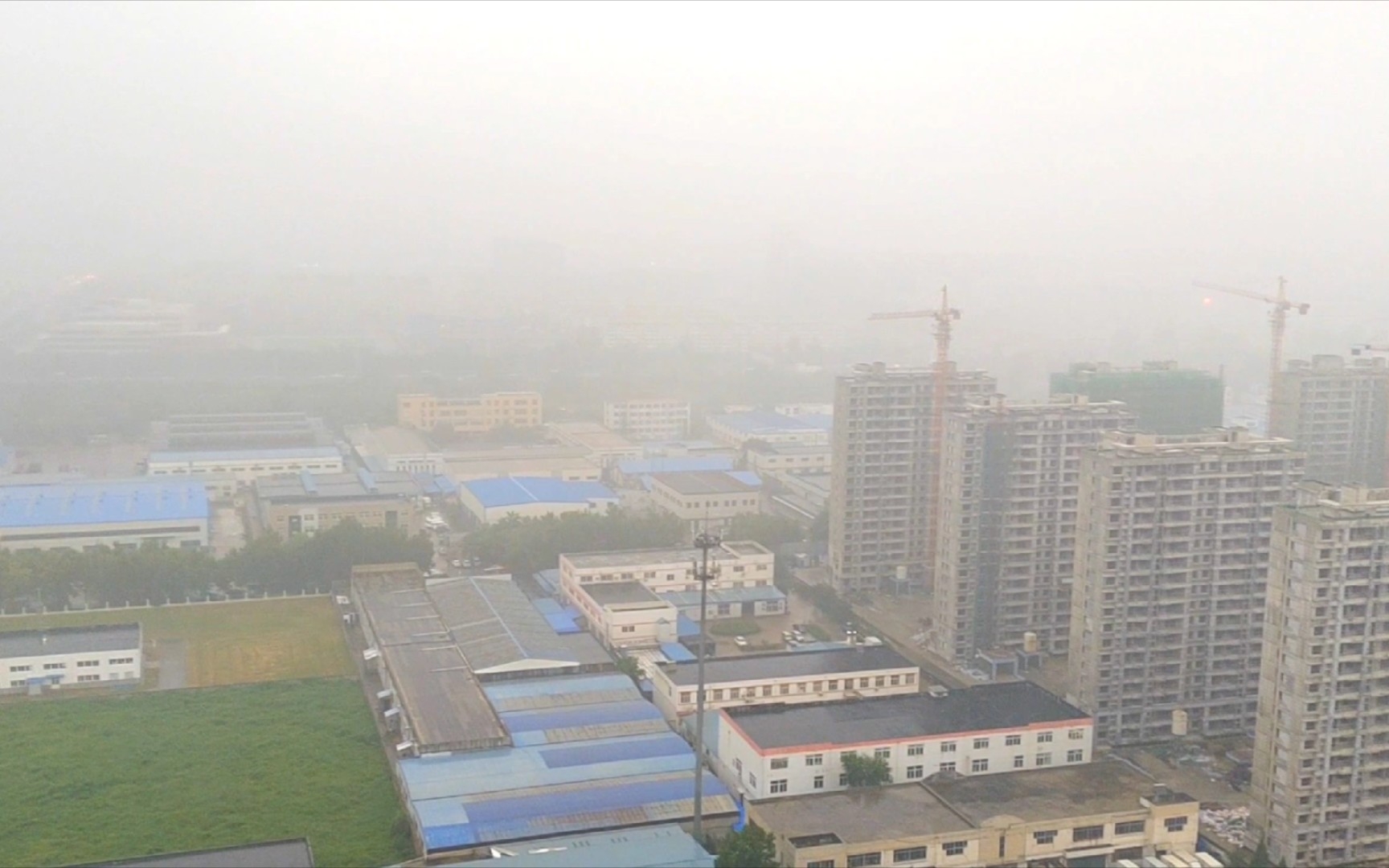 [图]雾懞懞的初秋雨