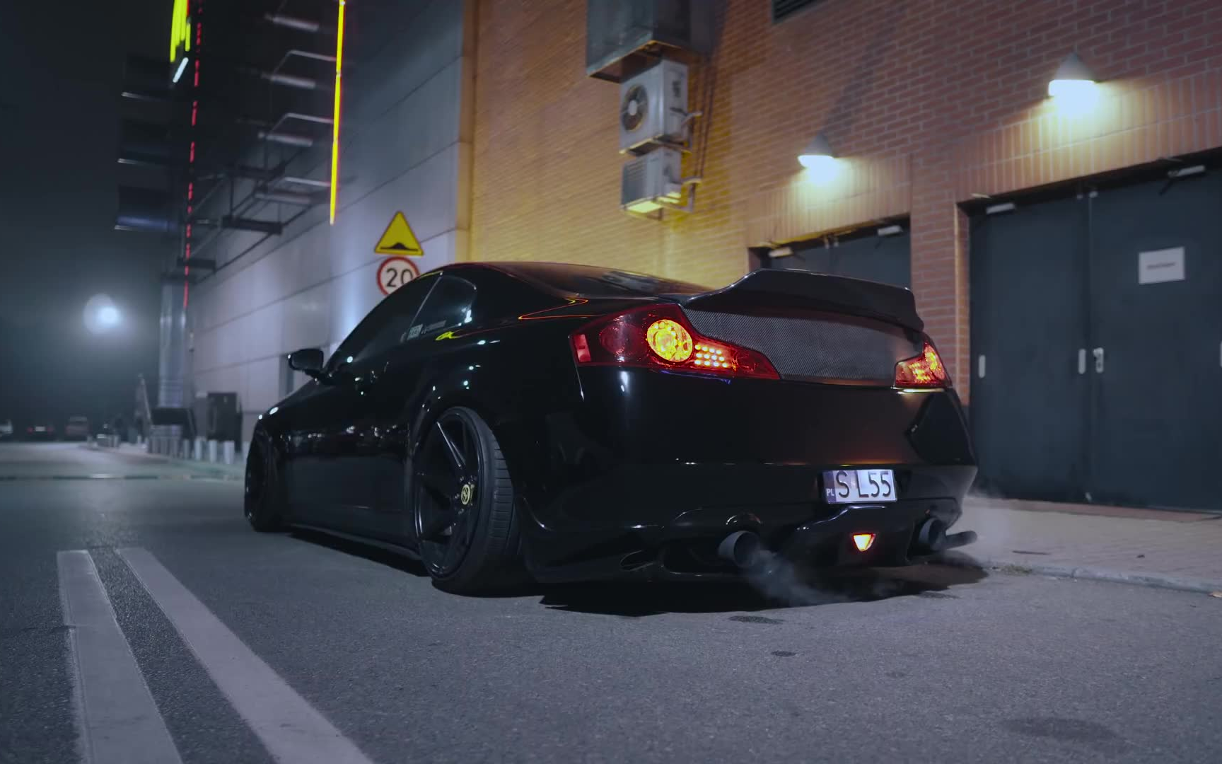 【JDM】英菲尼迪 G35 BAGGED INFINITI G35 GO HARDER MEDIA哔哩哔哩bilibili