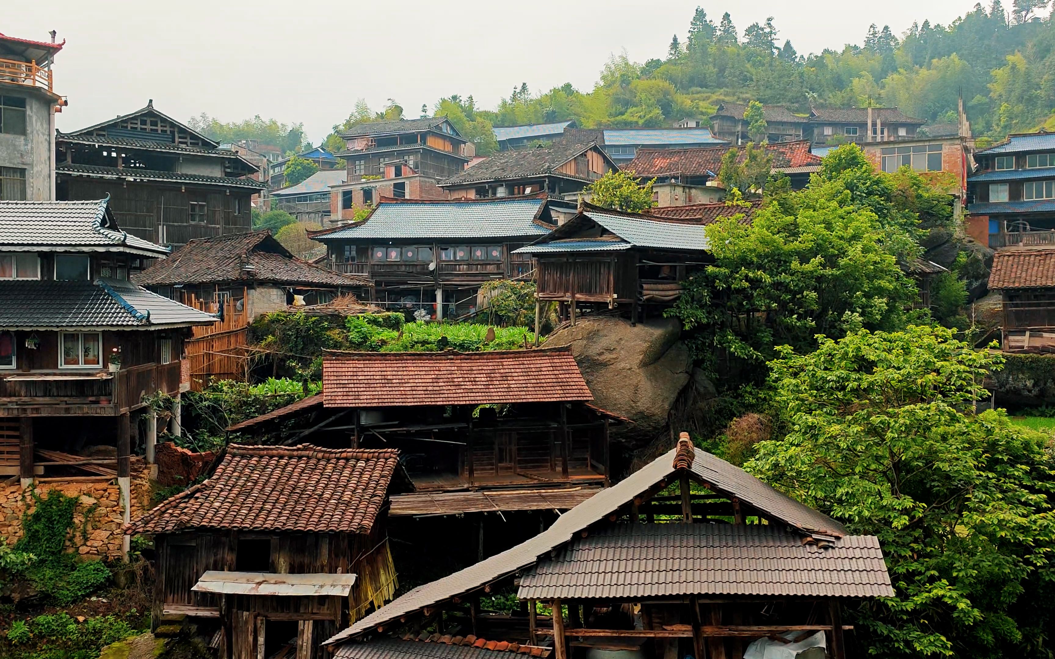 石上人家景区图片