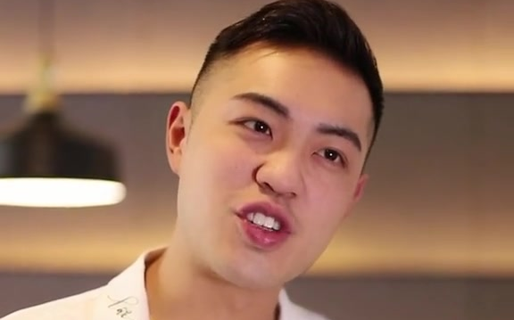 我也不知道我谁但是他们都管我叫杨飞宇