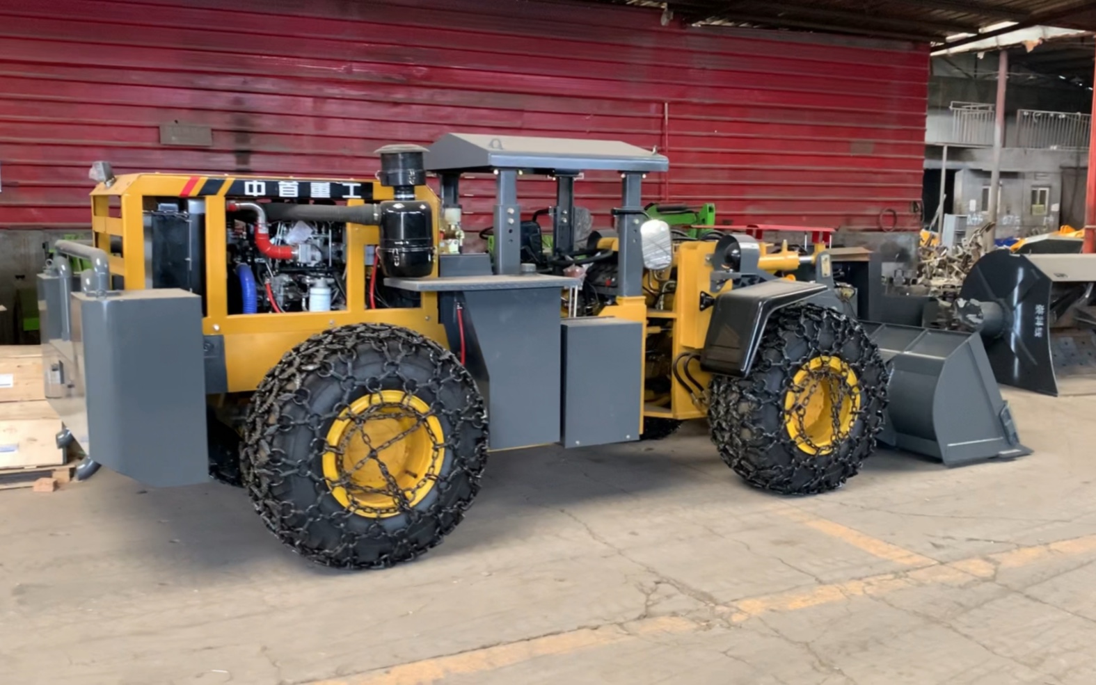 铁矿 铅锌矿20井下装载机配实心胎935矿用装载机带水过滤系统