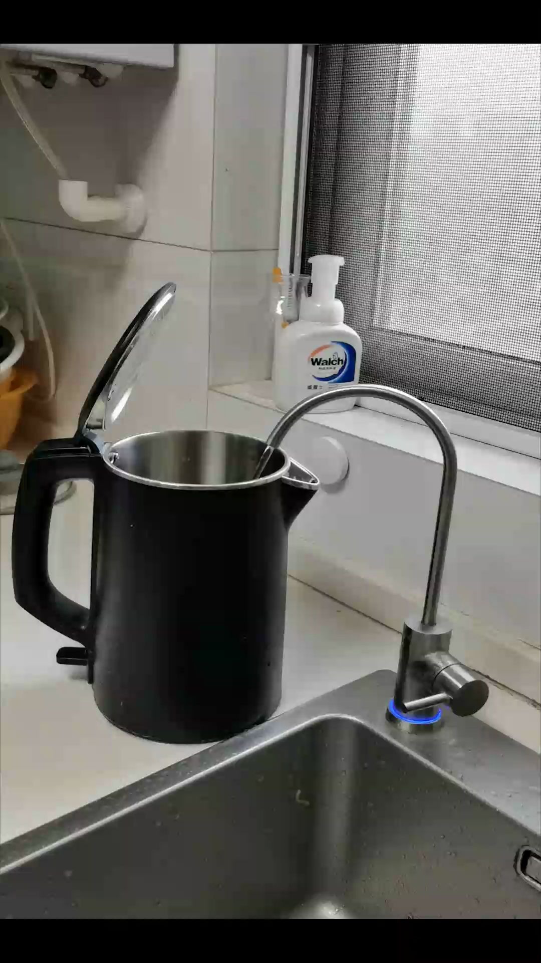 小米净水器老是忘关水龙头导致水漫金山怎么办