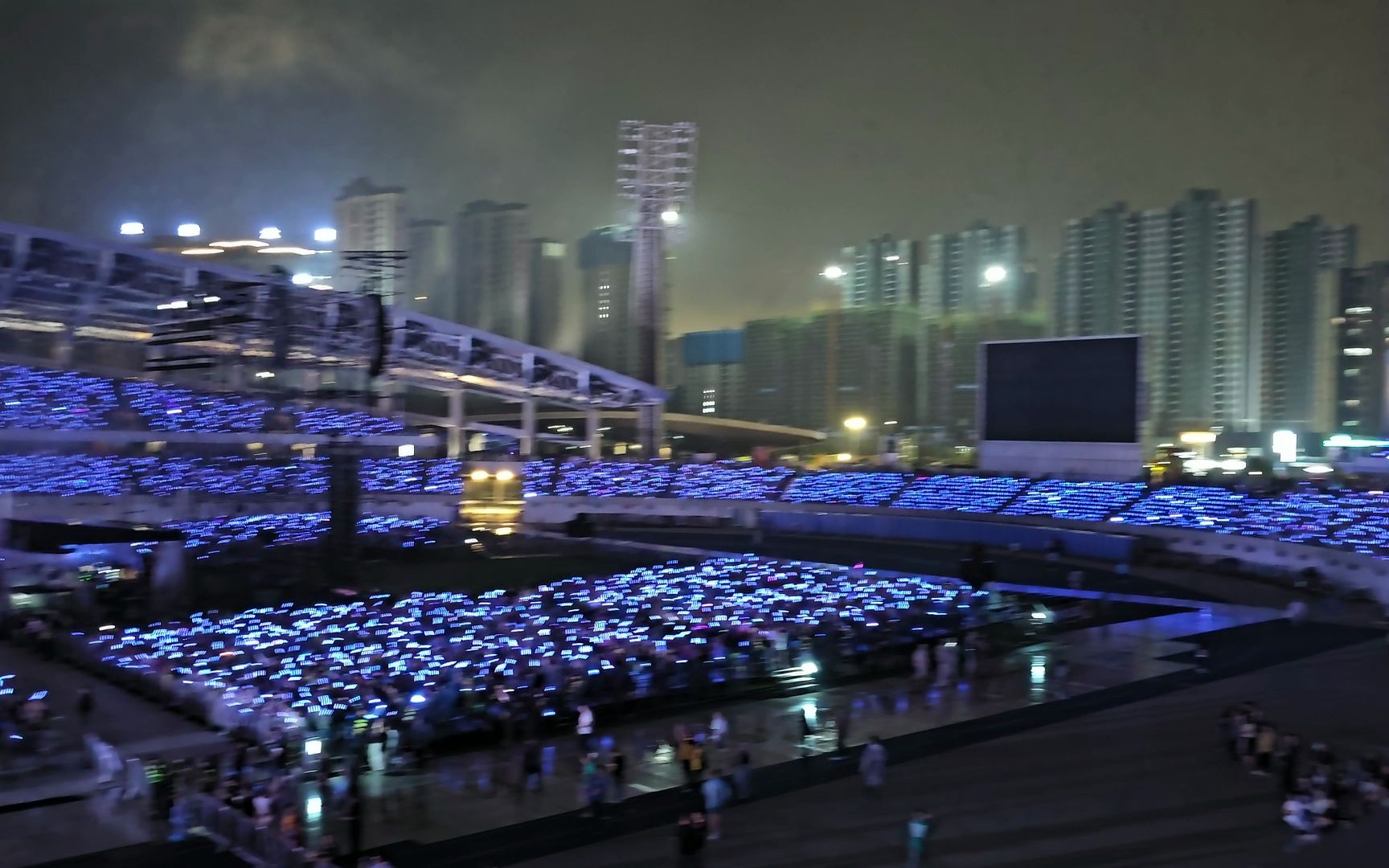 2023杨千嬅江门演唱会-江门滨江体育中心-698门票座位视角