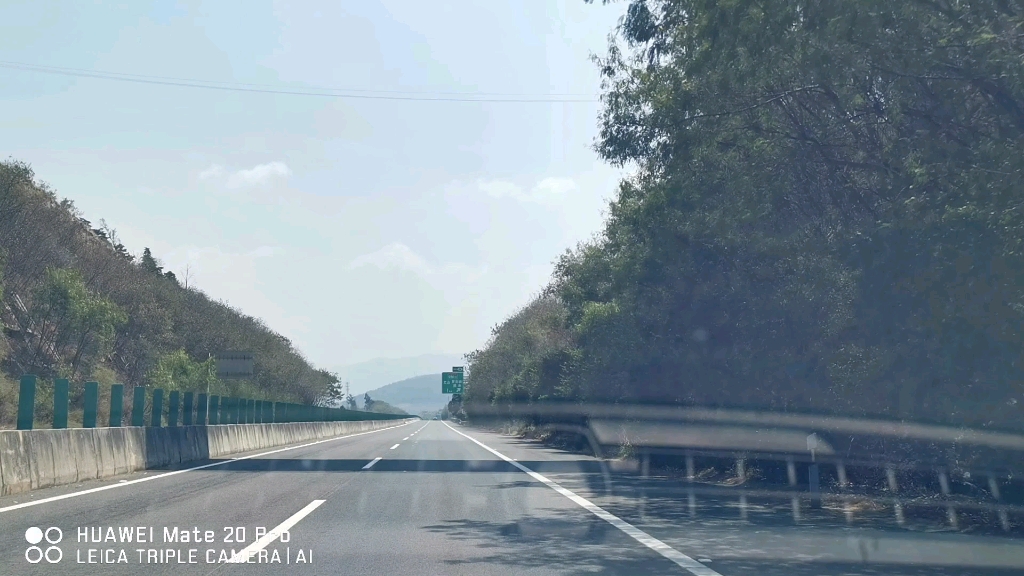 开河高速与天猴高速蒙自枢纽至芷村互通自驾前方展望240505