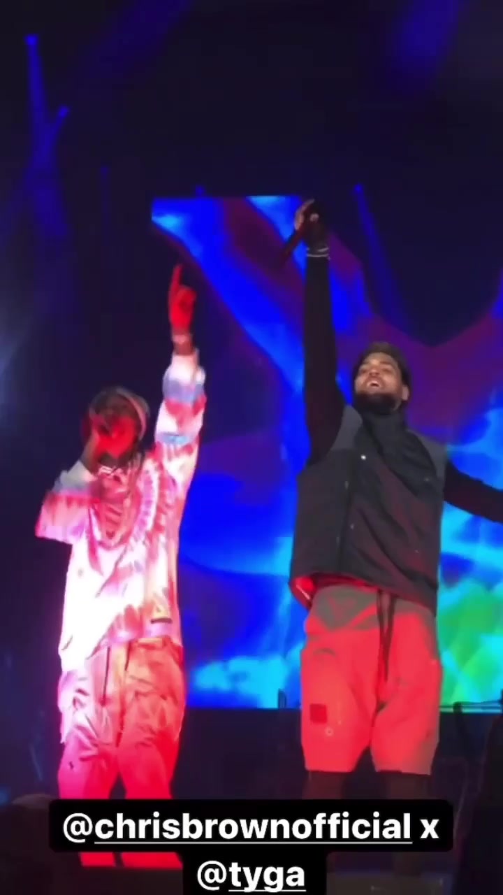 78157815克里斯·布朗w/ tyga 12月12日7815697815