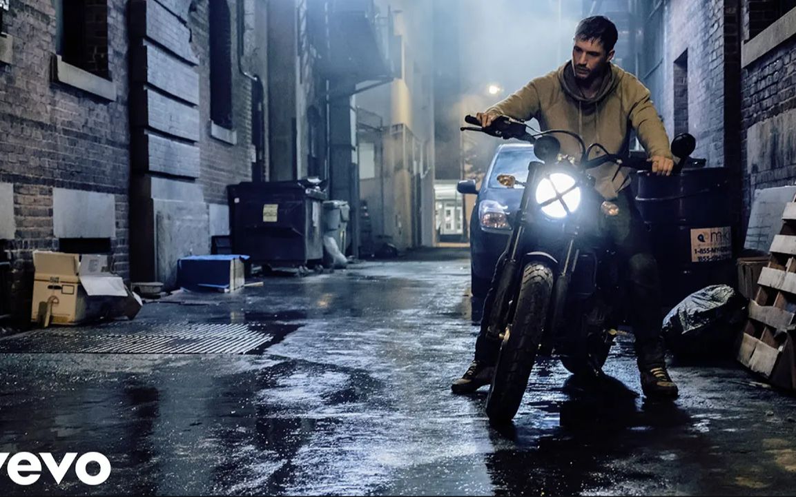 indila - mini world (starix remix) venom motorcycle chase scene