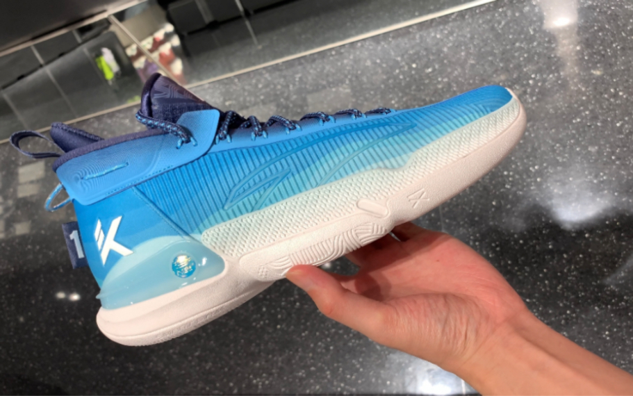 安踏kt9水韵配色实在是太美