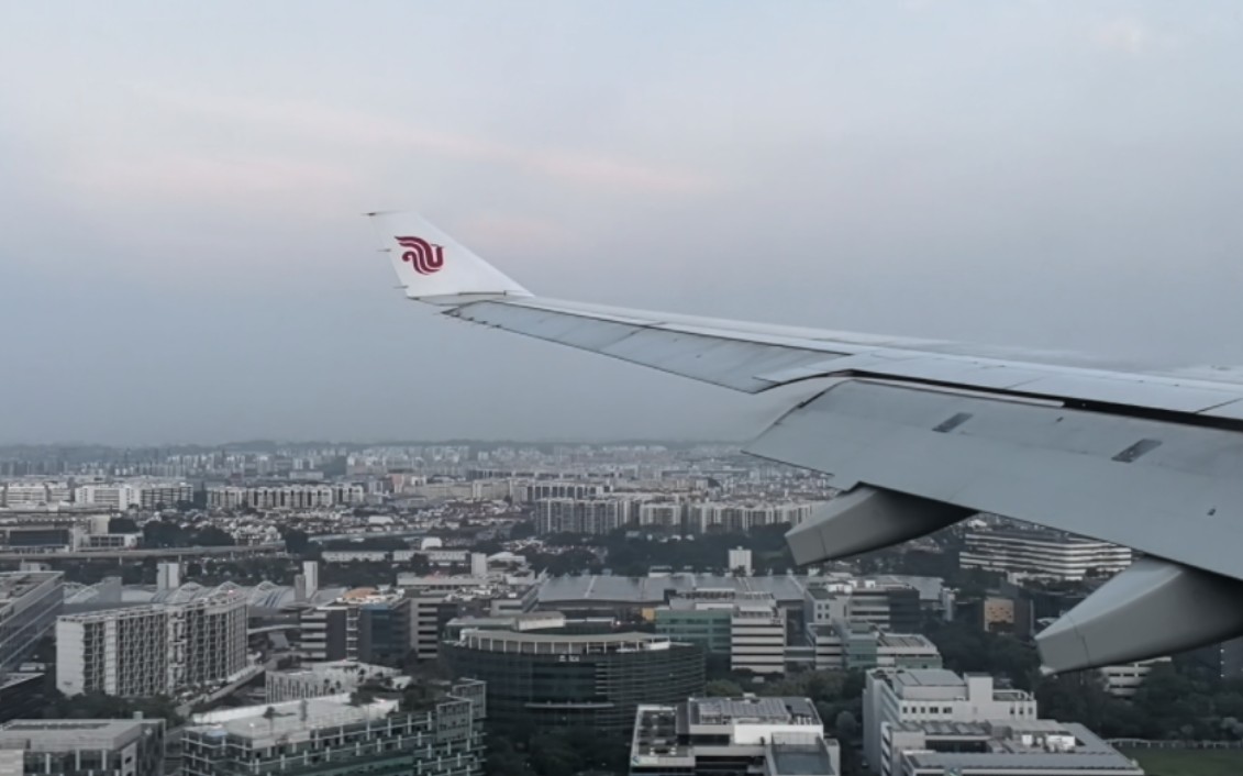 国航a330超软着陆