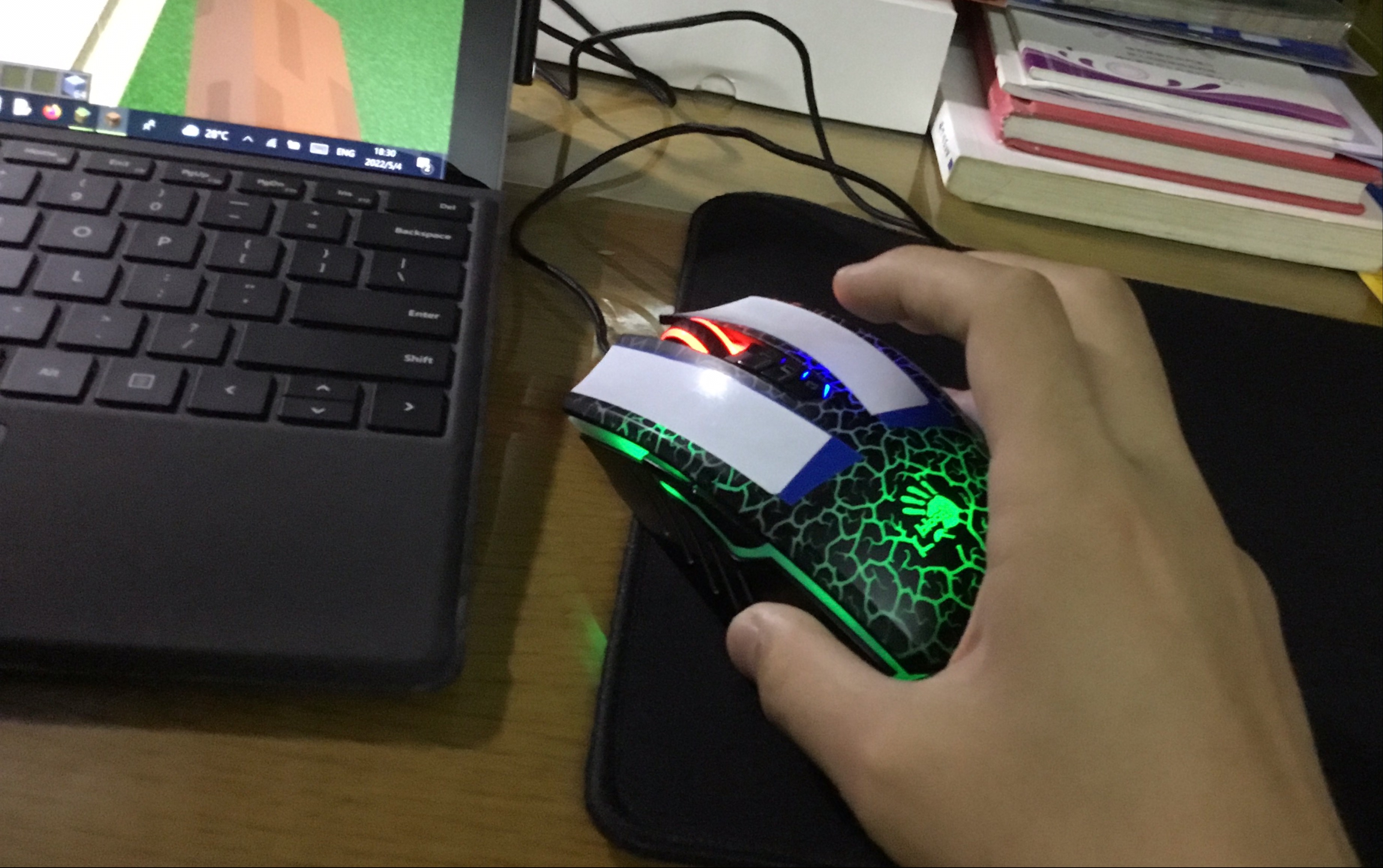 血手幽灵a70随随便便80cps可拖上100cps