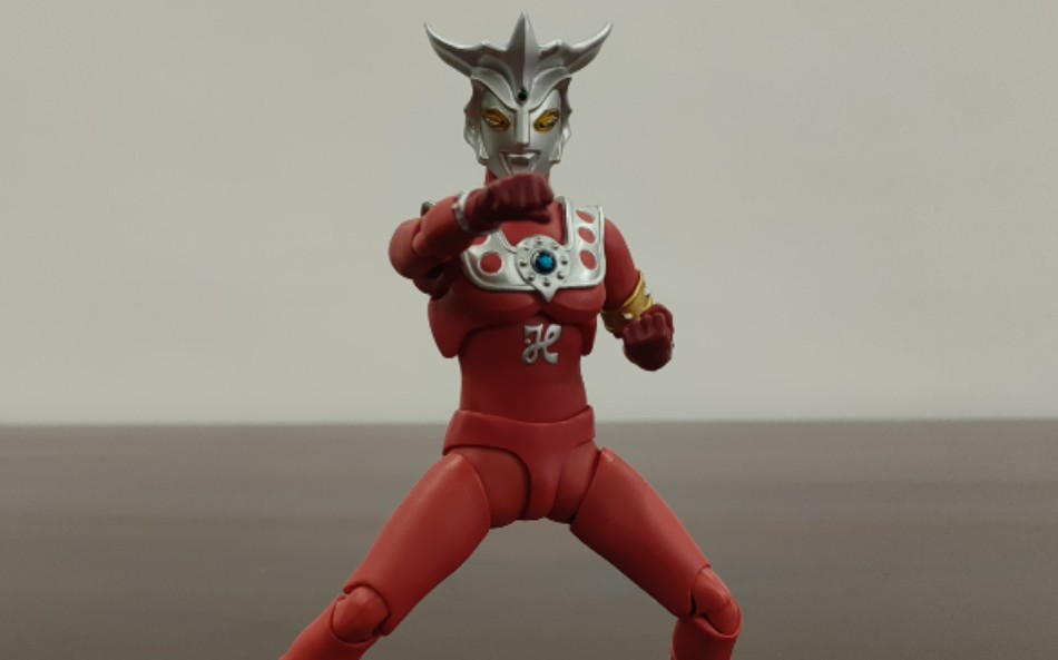 figuarts】没有故乡的男人——万代shf雷欧奥特曼 直观把玩 测评