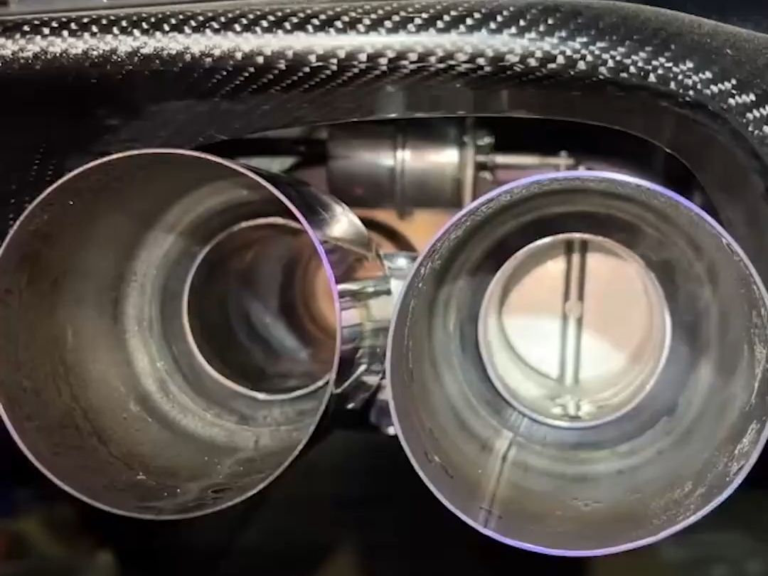 汽车排气管内部的阀门究竟有什么作用?