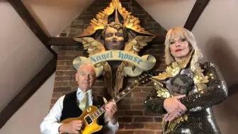 Download Video: Toyah & Fripp's Sunday lunch - Sweet Child O' Mine