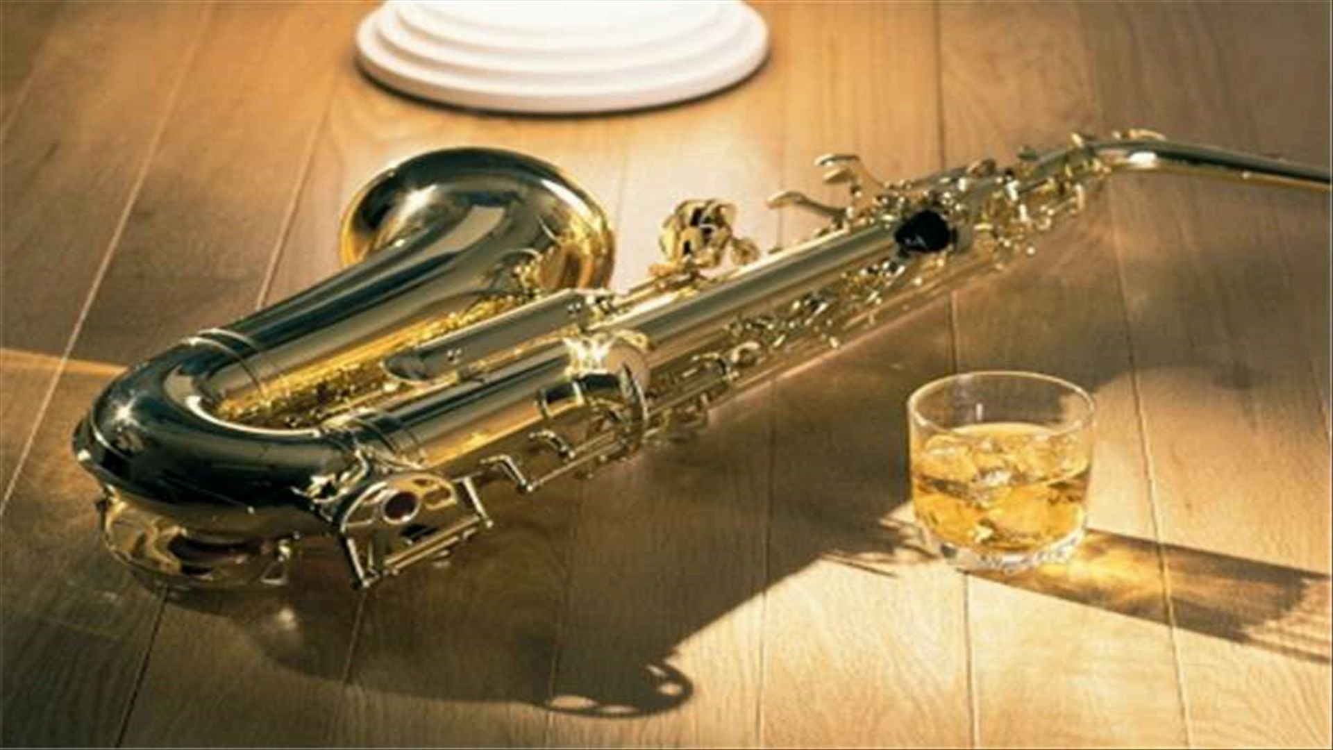 baritonesaxophonehappybirthdaytoyou萨克斯
