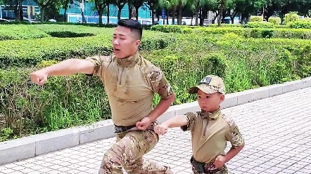 [图]昊京指导新网剧：《功夫：碧桂园五星上将》／《保安训练营》/《保安的自我修养》，豆瓣评分1.114514。