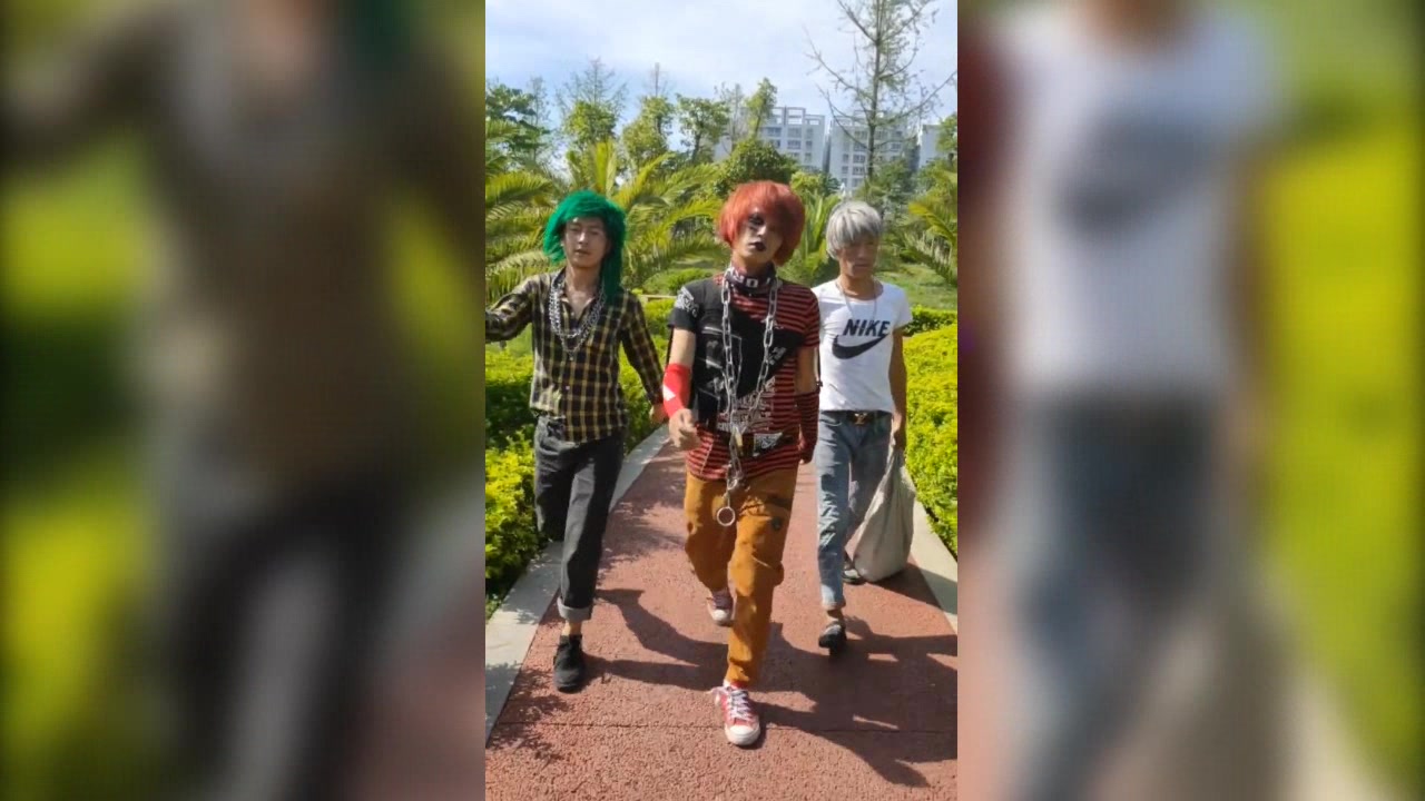 土味故事会杀马特贵族工地集合凤舞九天水泥管够