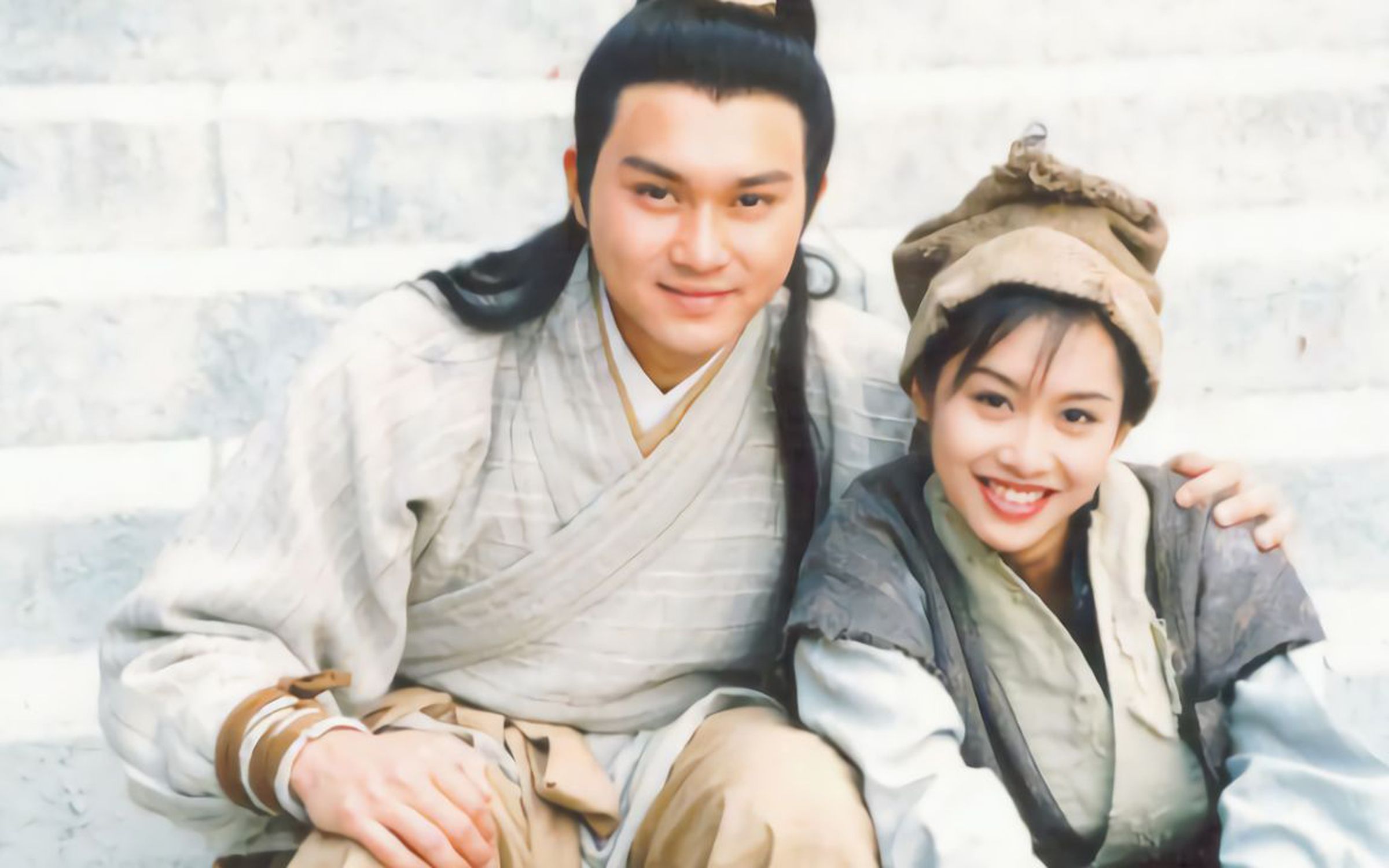 郭靖第一次请黄蓉吃饭,花了19两7钱4分,相当于现在多少人民币?