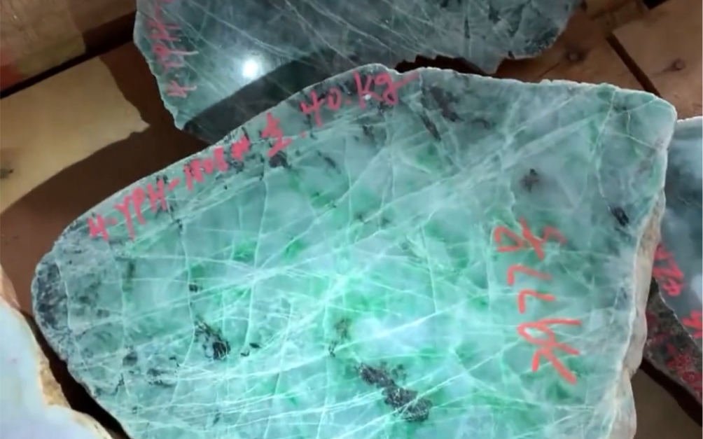 真正的帝王裂啊