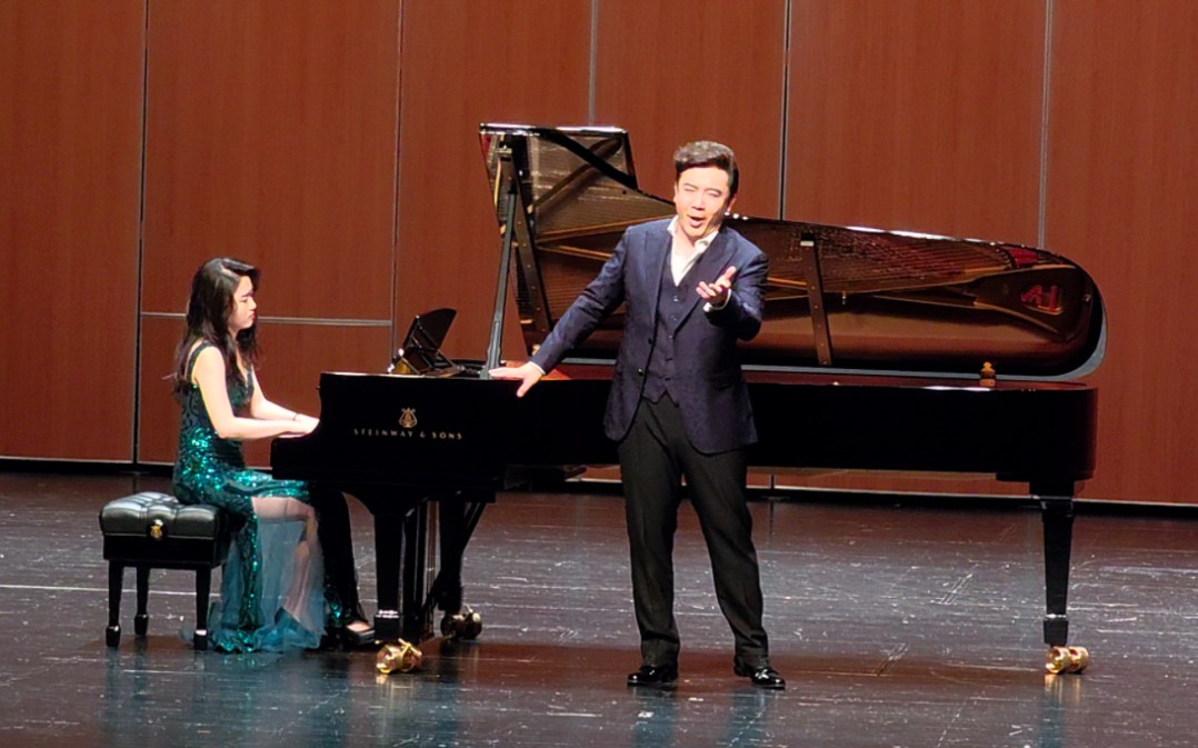 《爱与热望一一张龙独唱音乐会》返场一,钢琴赵梓