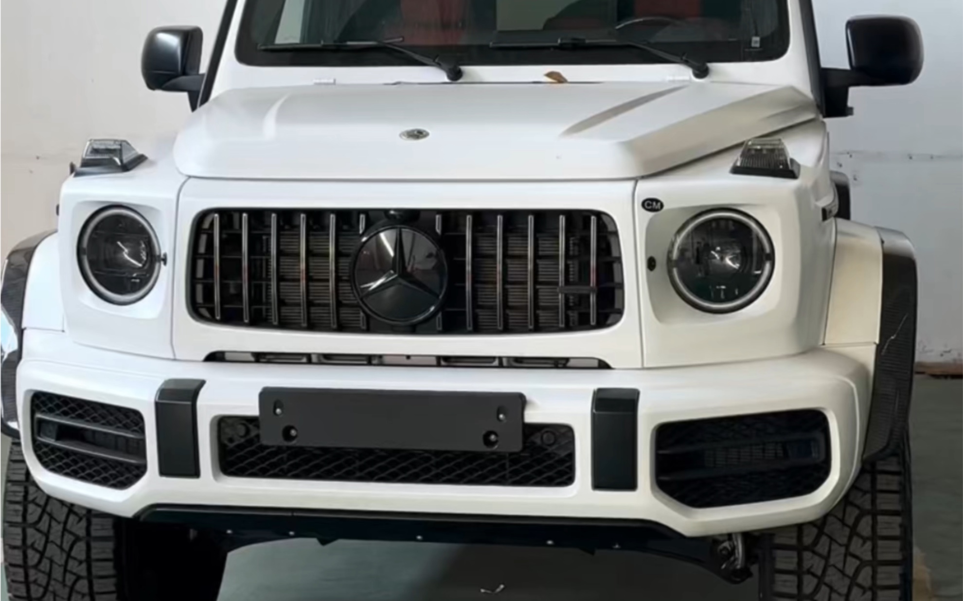 奔驰g63 4 ×4平方