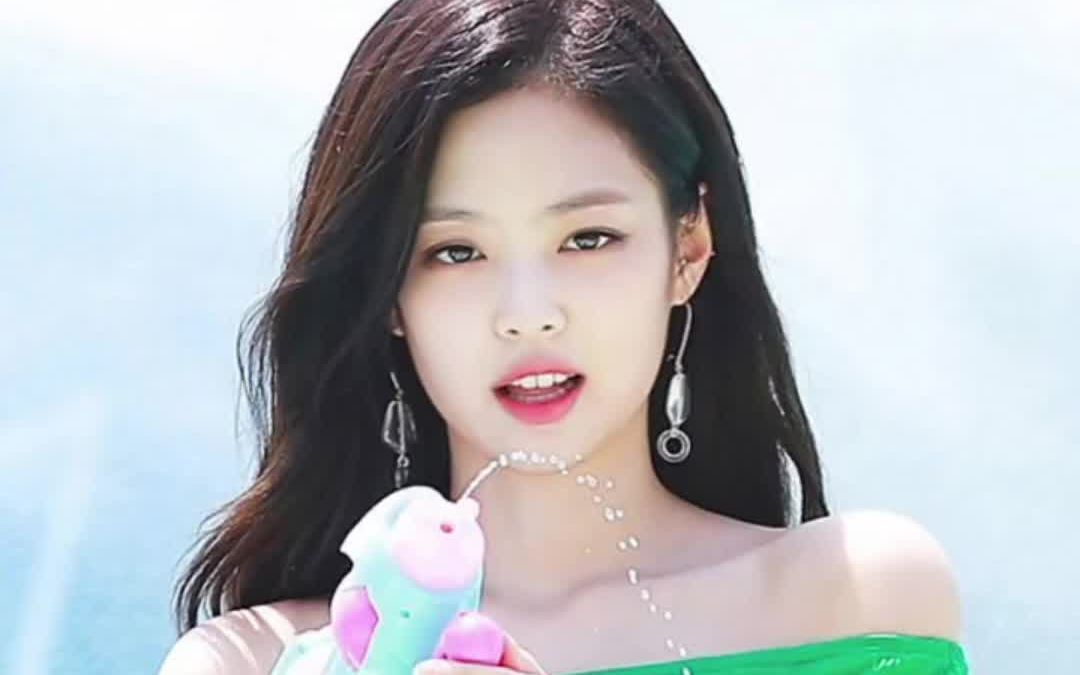 blackpink人间香奈儿jennie奶凶小野猫
