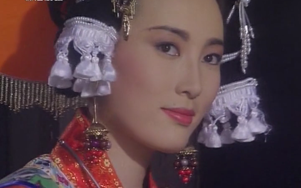 《莲花争霸》第22集(上)段素素(白玉川)套问小蝶对自己的看法 蝶的