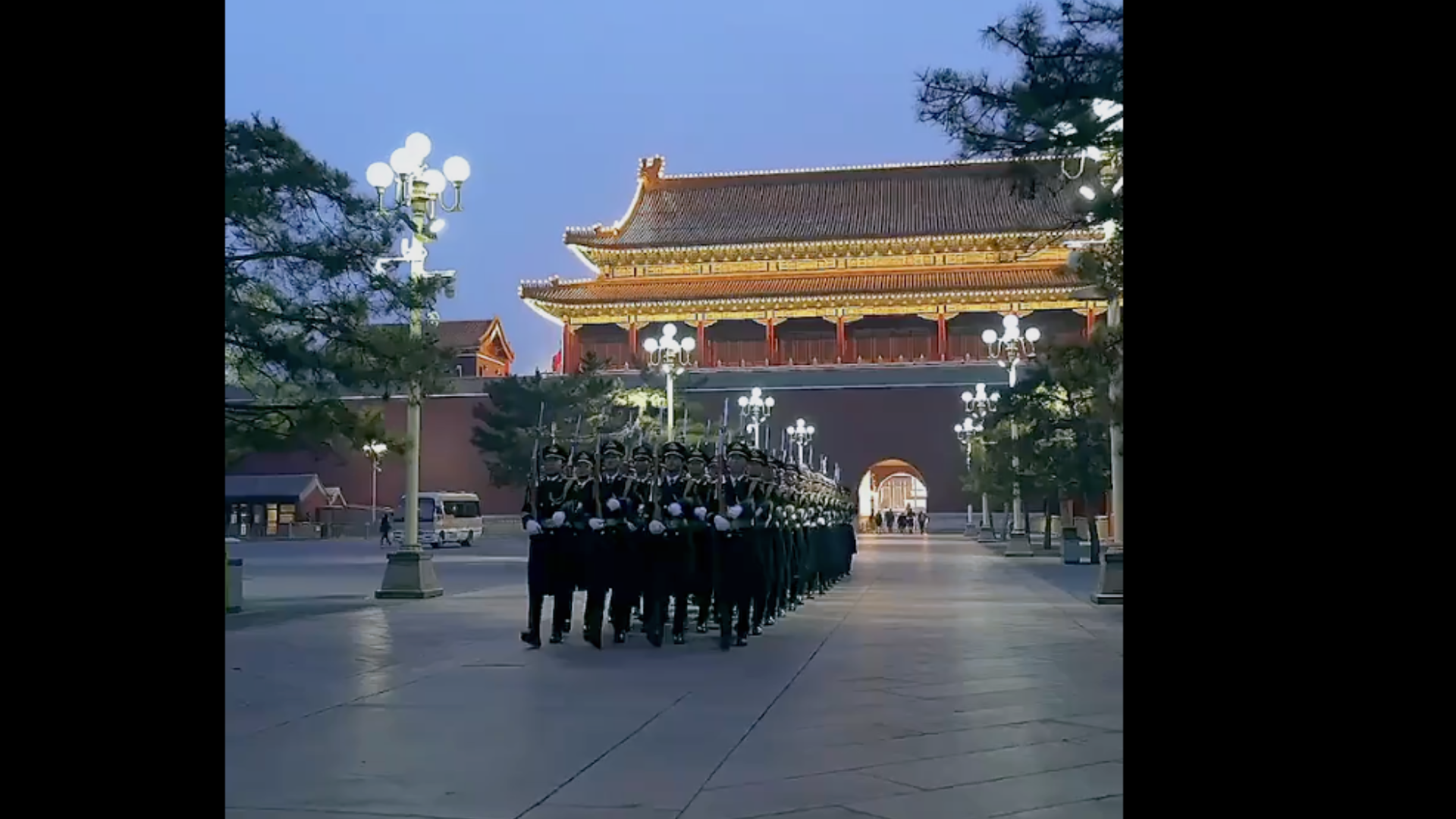 [图]在茫茫的人海里，我是哪一个，在奔腾的浪花里，我是哪一朵……太好听了，建议收藏！！！👏👏👏