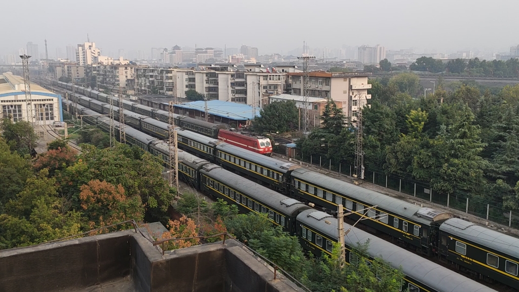 【卖萌随拍】k1085西安-银川 17.41