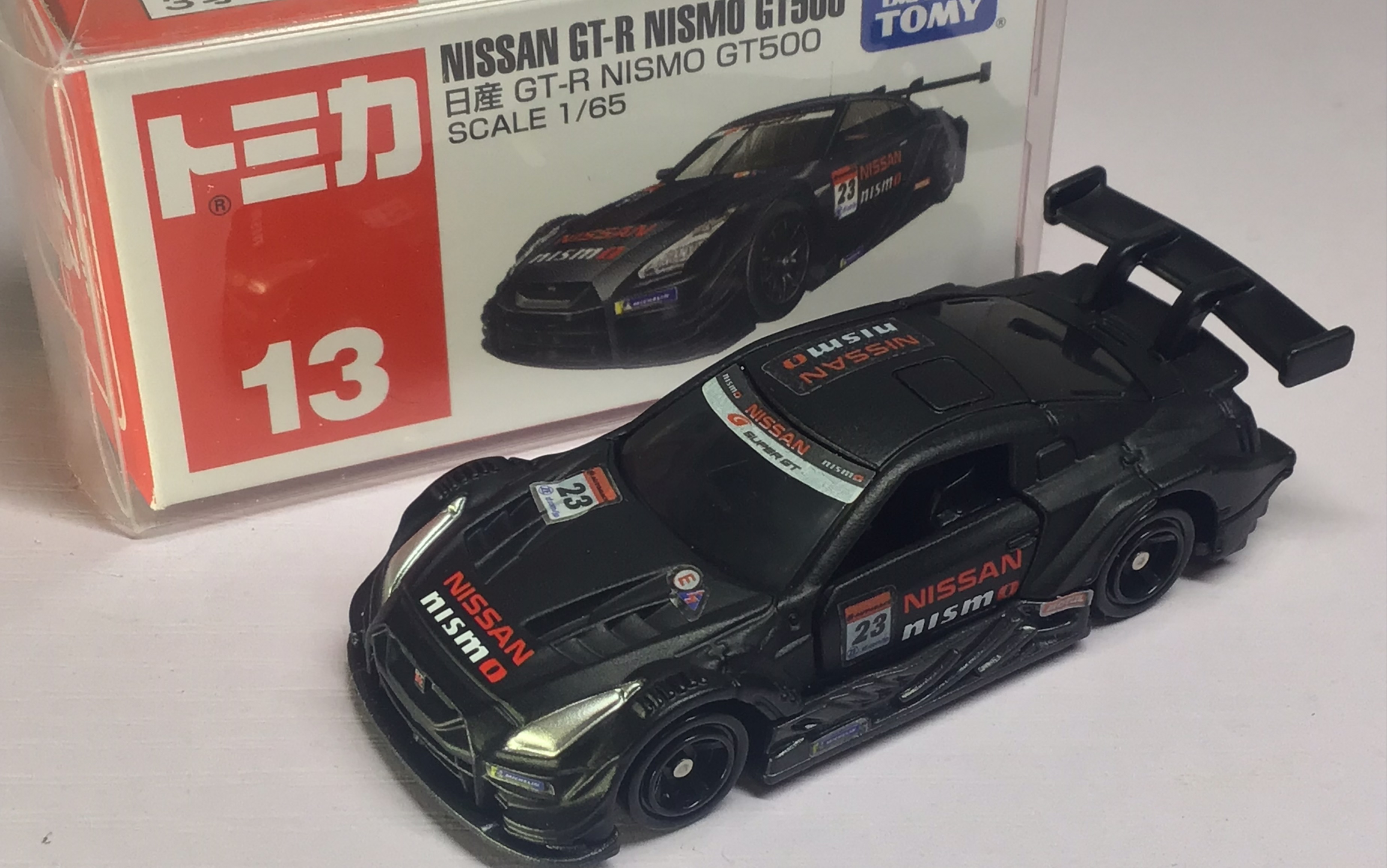 活动作品tomy多美卡尼桑gtr小车