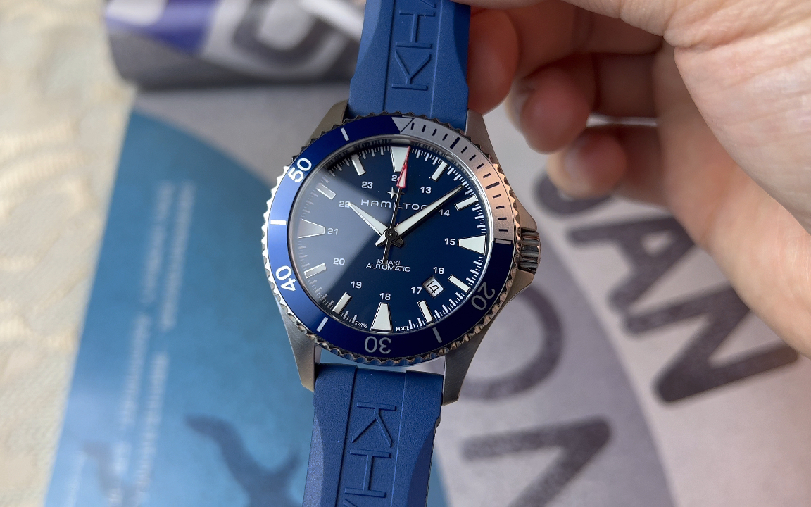 汉米尔顿卡其海军水肺机械腕表