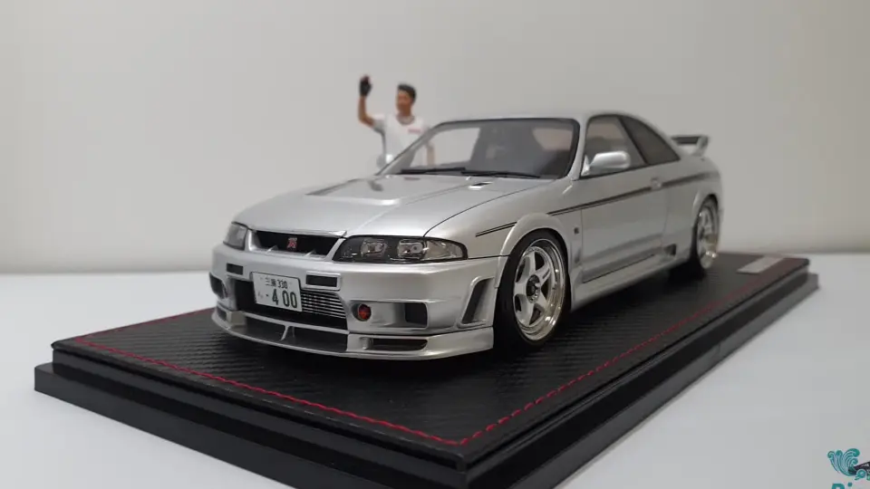 IG2422 Nissan Skyline GT-R R32 Group-A Racing with Engine 1/18 