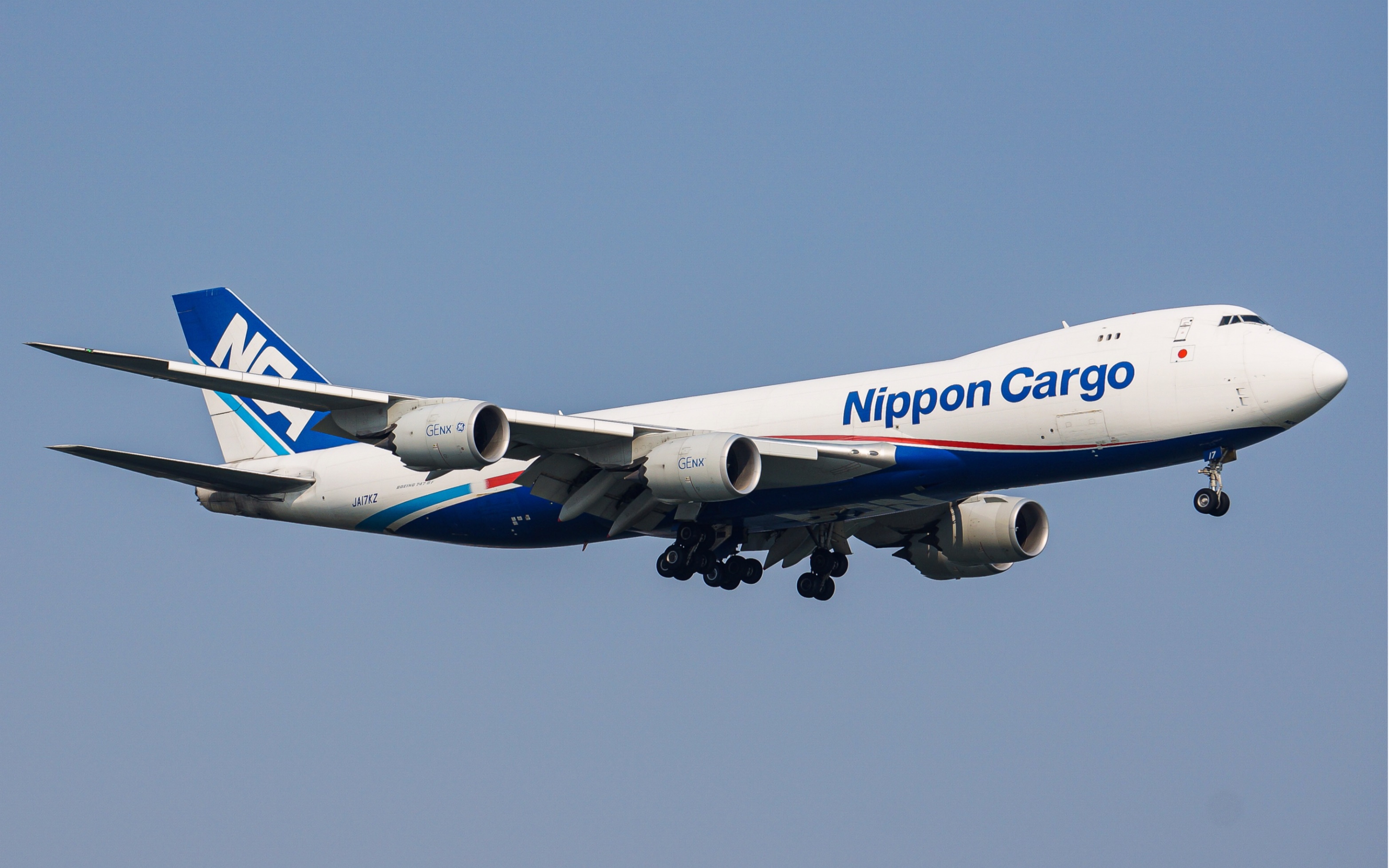 日本货运航空b747-8kzf夜间起飞