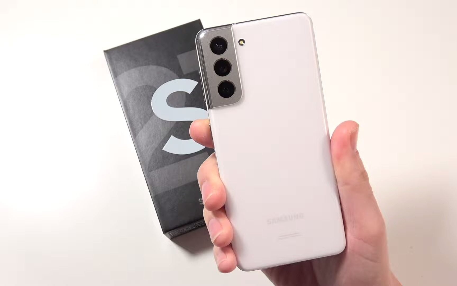 手机测评samsunggalaxy白色s21完整测评