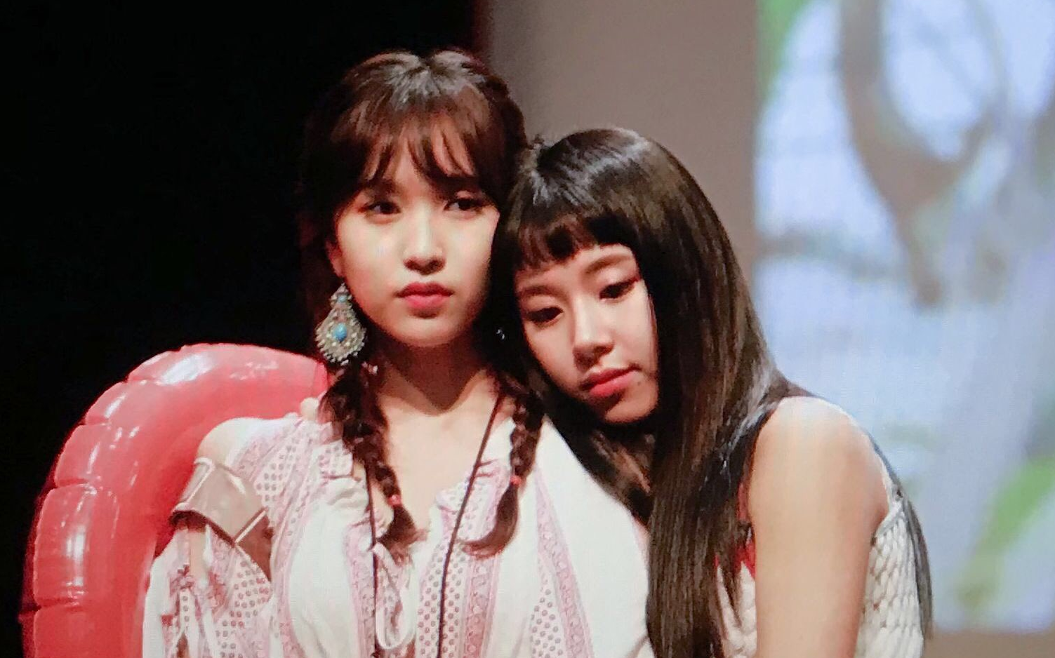 [图][MiChaeng] - Tell Me You Love Me & Hug Me