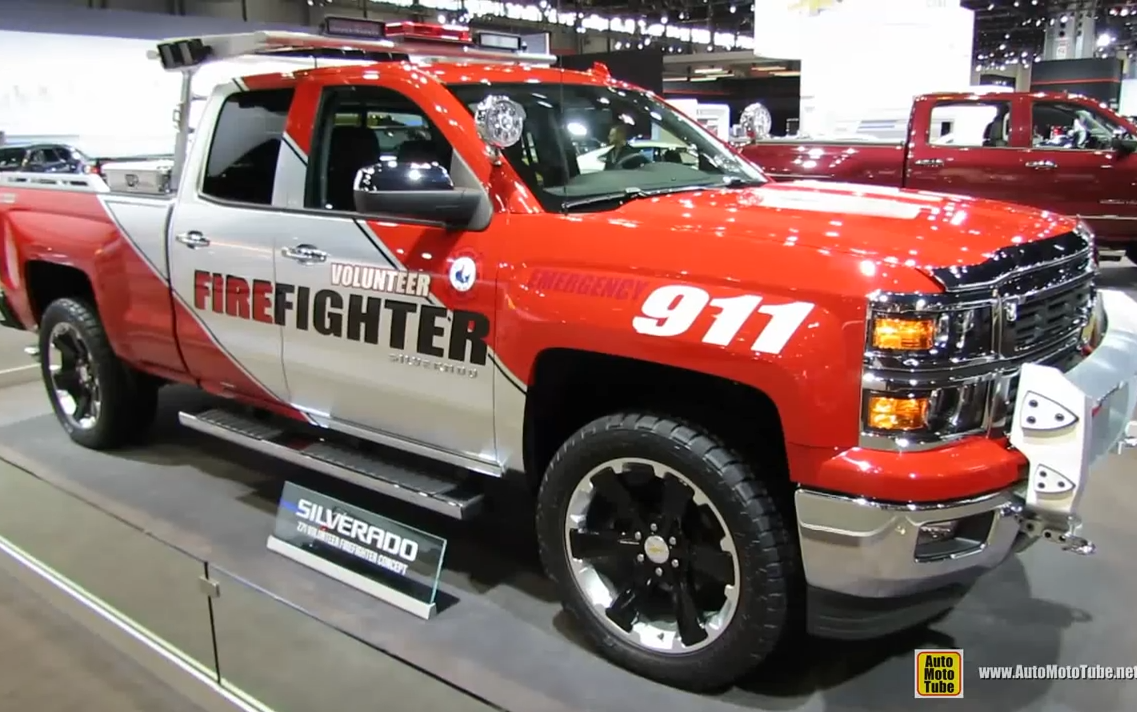 雪佛兰silverado 消防车