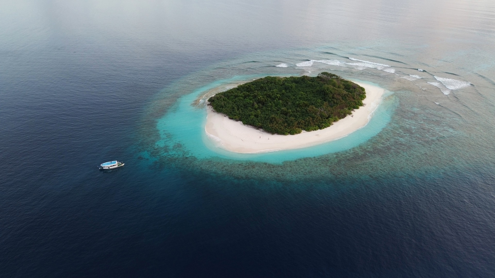 马尔代夫! 第一次从拍摄到剪辑,剪了5个多小时.