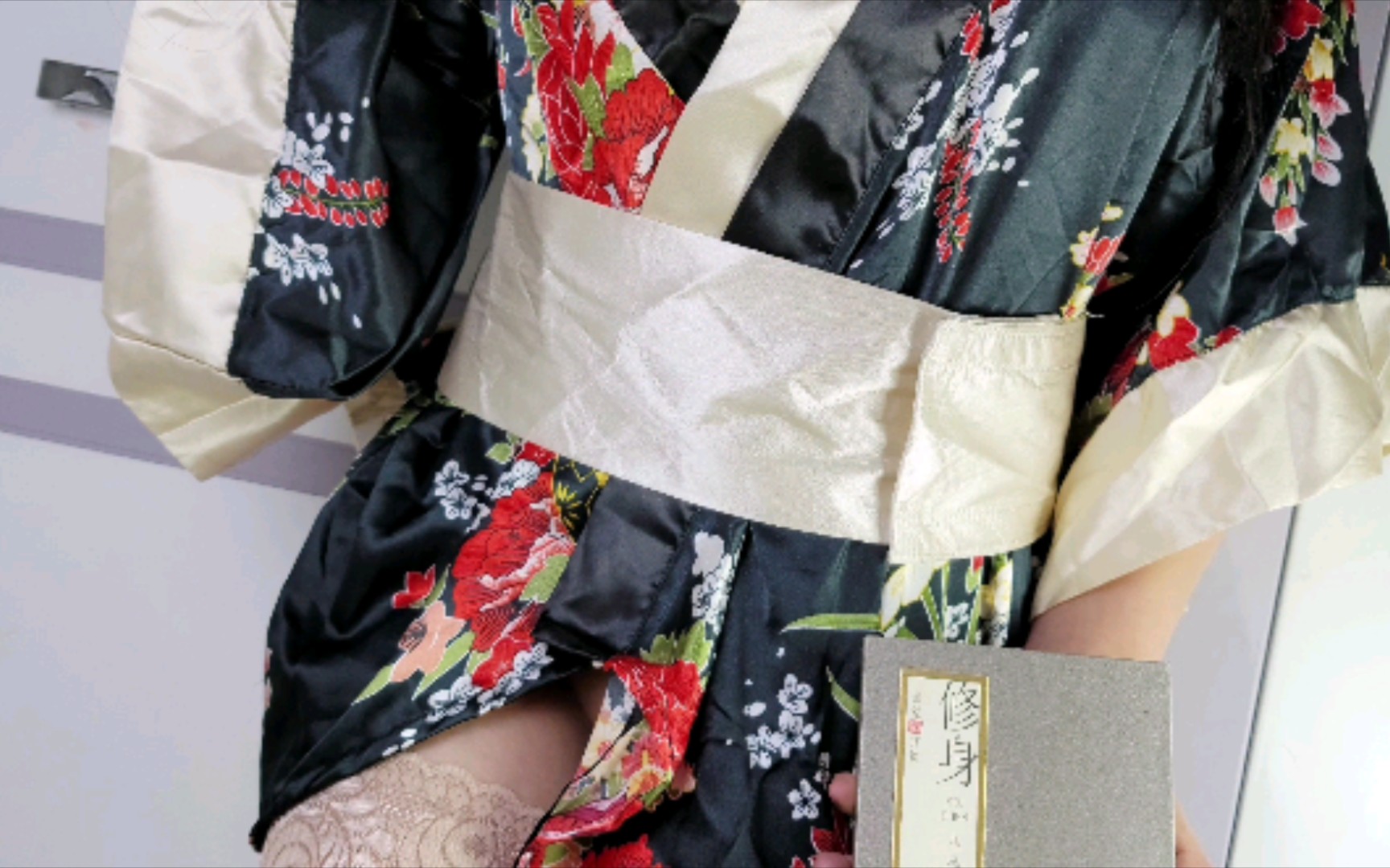 九尾紫瞳【情】系列丝袜搭配和服_哔哩哔哩_bilibili