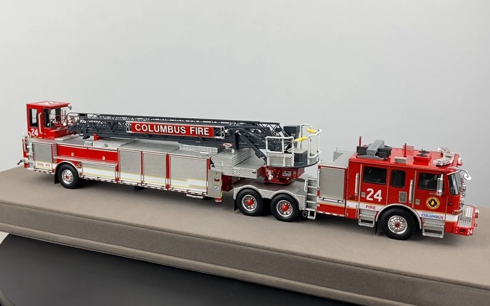 【载具参考】- 美国哥伦布消防局半挂式云梯消防车_哔哩哔哩_bilibili
