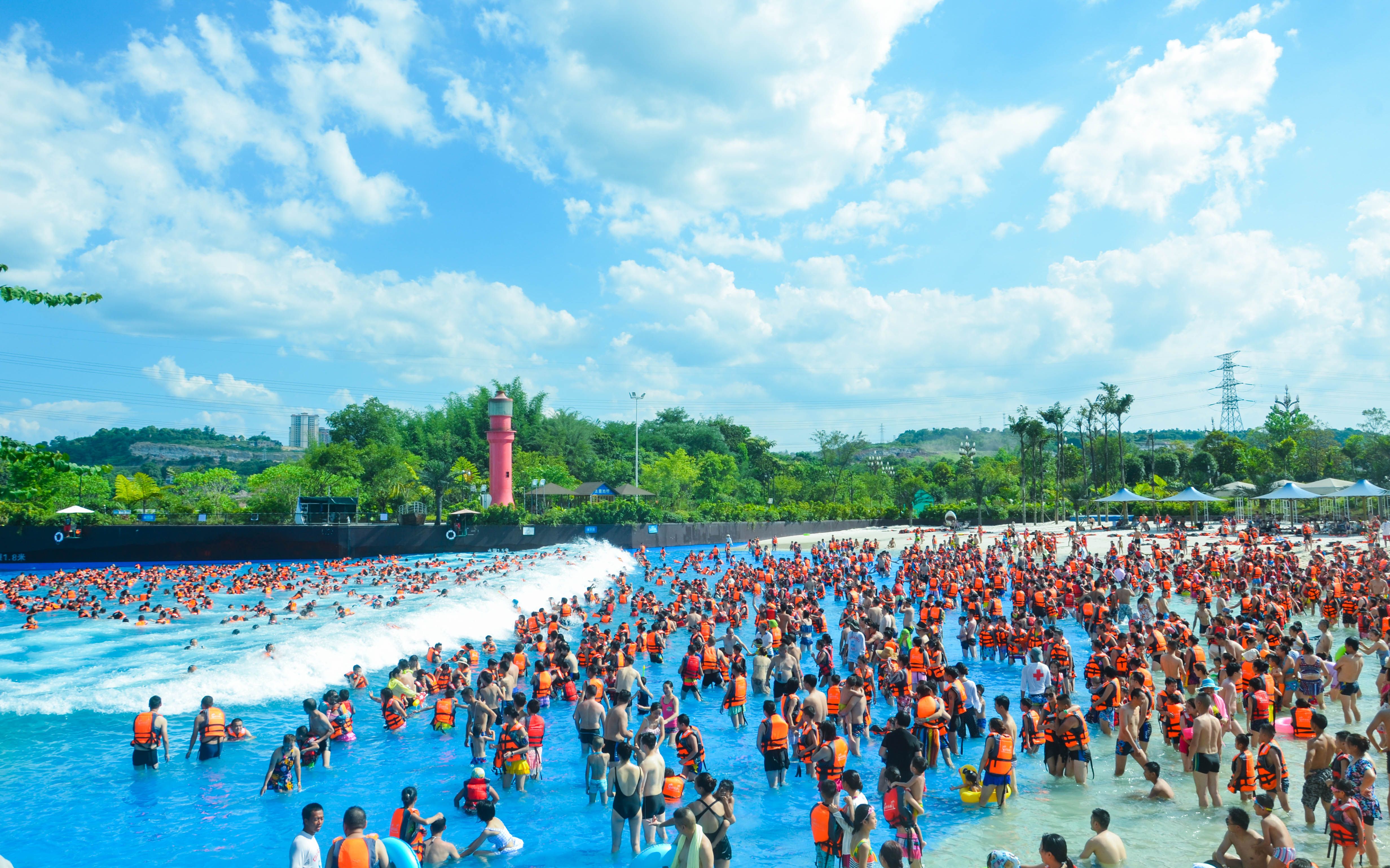 泸州欢乐派水上乐园图片