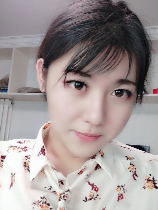 女装大佬矿泉水小哥哥日常24这该死的肥美